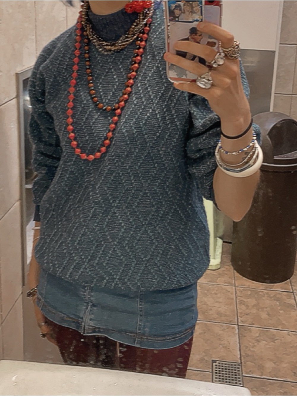 Sweater - Picture 3 of 5